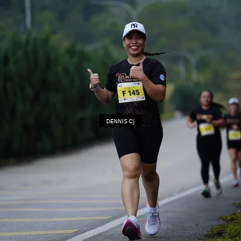 Runner Photo 8543901