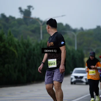 Runner Photo 8543905