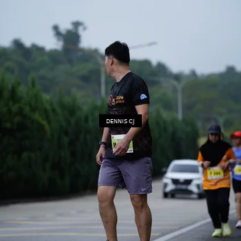 Runner Photo 8543907