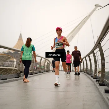Runner Photo 8543917