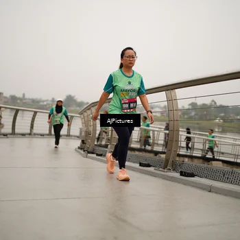 Runner Photo 8543936