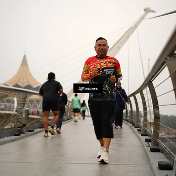 Runner Photo 8543946