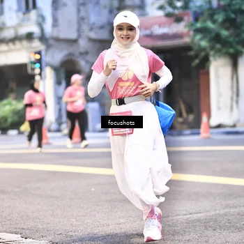 Runner Photo 8543958