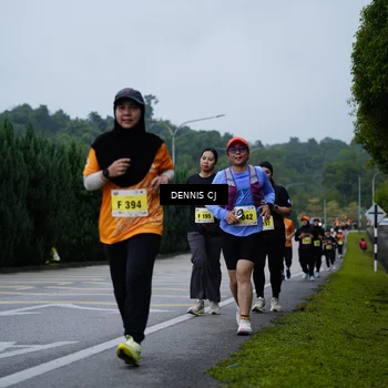 Runner Photo 8543972