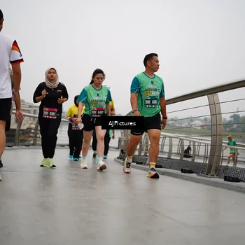 Runner Photo 8543997