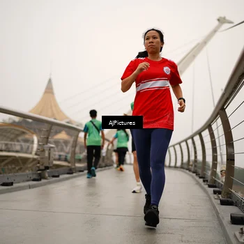 Runner Photo 8544004