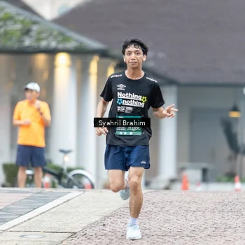 Runner Photo 8544011