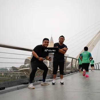 Runner Photo 8544019
