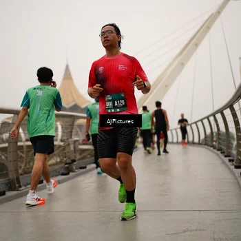 Runner Photo 8544047