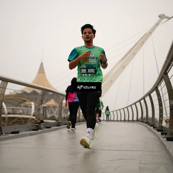 Runner Photo 8544057