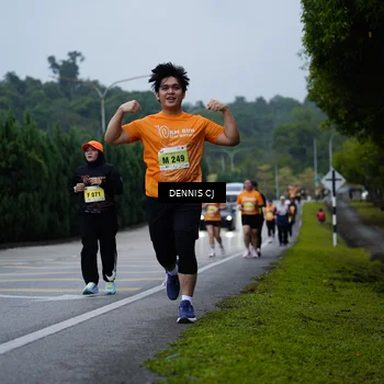Runner Photo 8544067