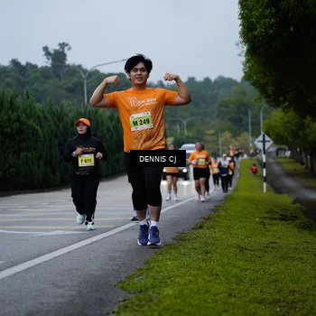 Runner Photo 8544070