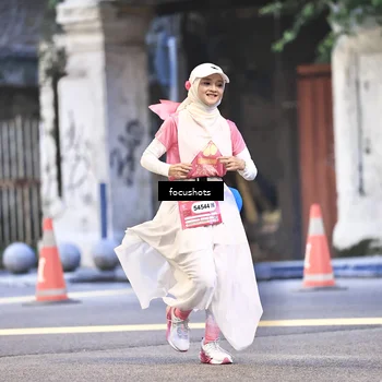 Runner Photo 8544084