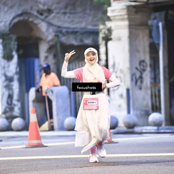 Runner Photo 8544094