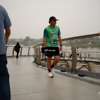 Runner Photo 8544096