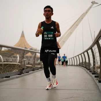 Runner Photo 8544108