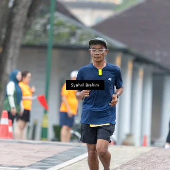 Runner Photo 8544110