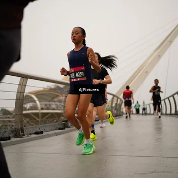Runner Photo 8544111