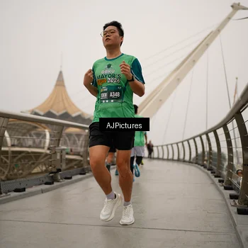 Runner Photo 8544115