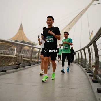 Runner Photo 8544124