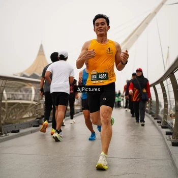 Runner Photo 8544151