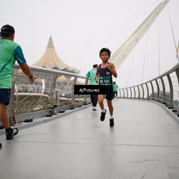 Runner Photo 8544154
