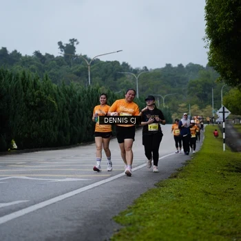 Runner Photo 8544183