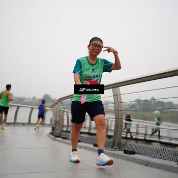 Runner Photo 8544219