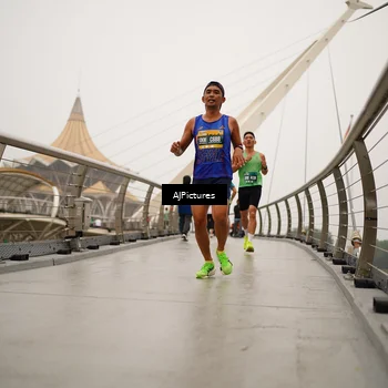 Runner Photo 8544228