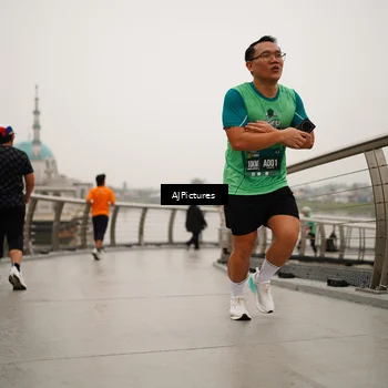 Runner Photo 8544242