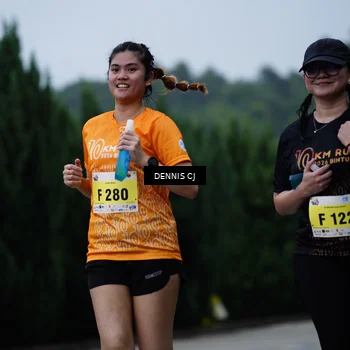 Runner Photo 8544250