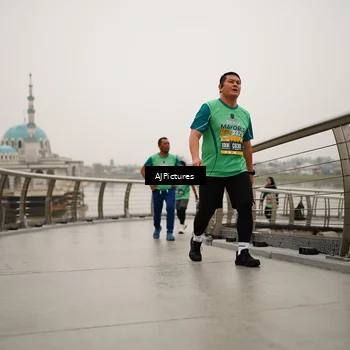 Runner Photo 8544251