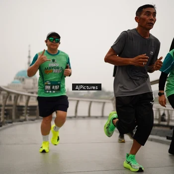 Runner Photo 8544261