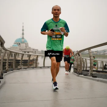 Runner Photo 8544268