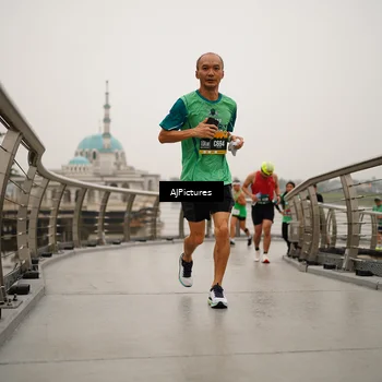 Runner Photo 8544269