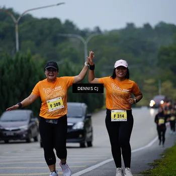 Runner Photo 8544294