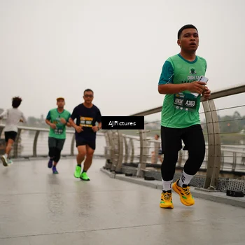 Runner Photo 8544296