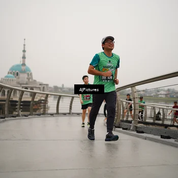 Runner Photo 8544320