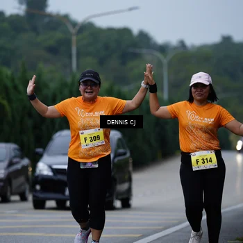 Runner Photo 8544328