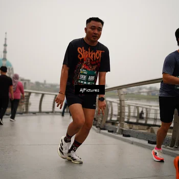 Runner Photo 8544349