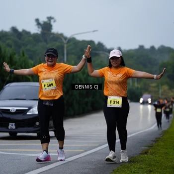 Runner Photo 8544353