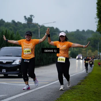 Runner Photo 8544357