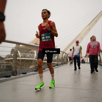 Runner Photo 8544362