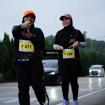 Runner Photo 8544368