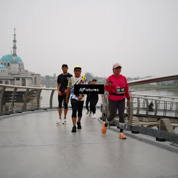 Runner Photo 8544377