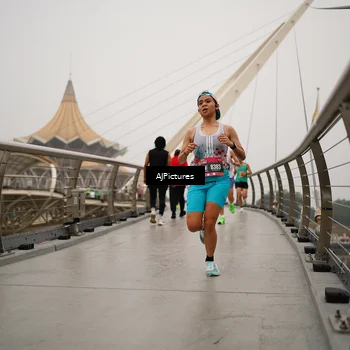 Runner Photo 8544404