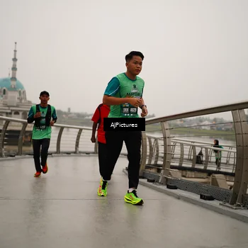 Runner Photo 8544426