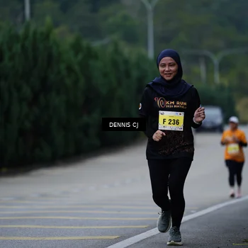 Runner Photo 8544428
