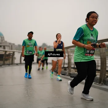 Runner Photo 8544459