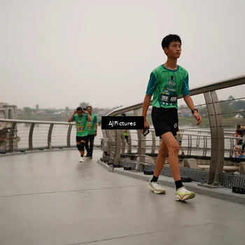 Runner Photo 8544471